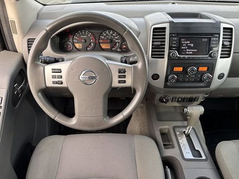 Used 2015 Nissan Frontier SV w/ SV Value Truck Package image 12