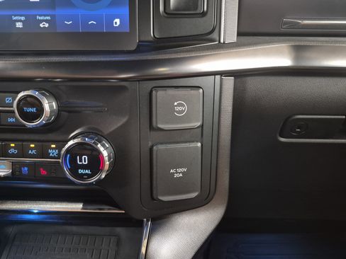 Used 2021 Ford F150 Platinum w/ Equipment Group 701A High AWD/4WD image 39