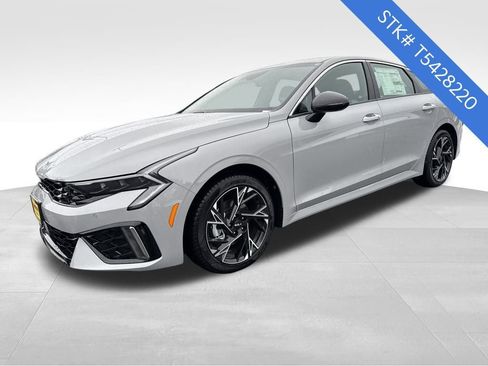 New 2026 Kia K5 GT-Line image 3