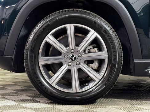 Used 2023 Mercedes-Benz GLS 450 4MATIC image 2