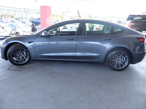 Used 2023 Tesla Model 3 Standard Range RWD image 10