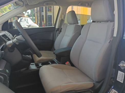 Used 2015 Honda CR-V LX image 5