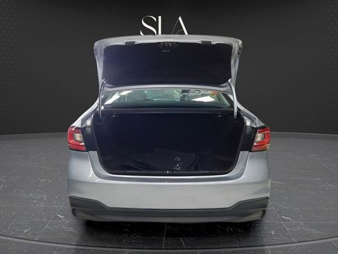 Used 2024 Subaru Legacy Premium image 8