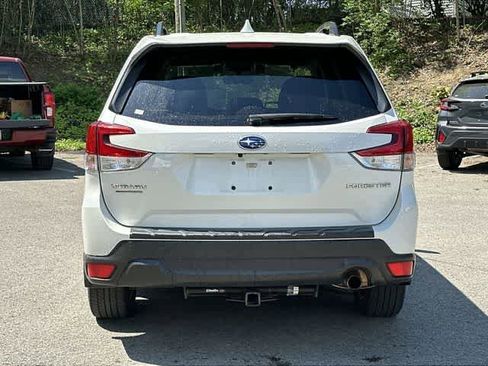 Used 2019 Subaru Forester Limited AWD/4WD image 4