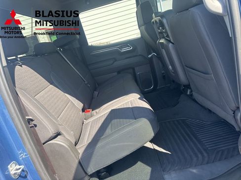 Used 2024 Chevrolet Silverado 1500 LT image 35