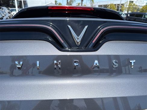 New 2025 VinFast VF 8 Plus image 13