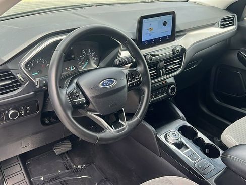 Certified 2022 Ford Escape SE w/ SE Sport Appearance Package FWD image 12