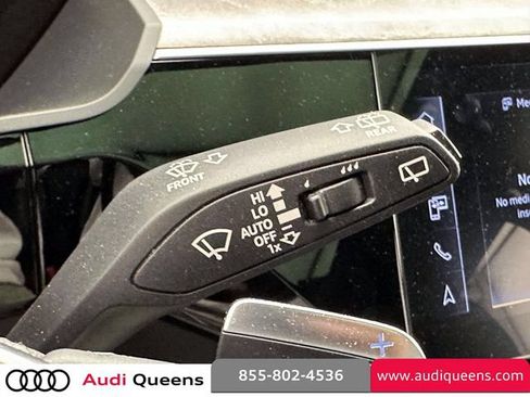 Certified 2024 Audi Q8 e-tron Premium Plus w/ Premium Plus Package AWD/4WD image 31