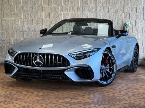 Used 2022 Mercedes-Benz SL 55 AMG 4MATIC image 2
