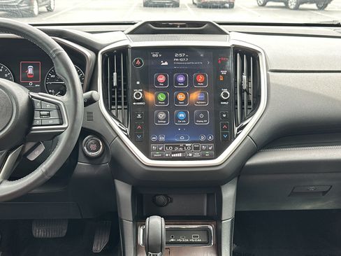 Used 2024 Subaru Ascent Touring w/ Popular Package #2 AWD/4WD image 31