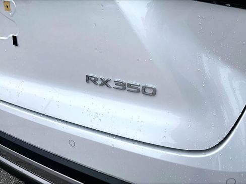 Used 2024 Lexus RX 350 FWD w/ Convenience Package image 30