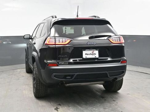 Used 2020 Jeep Cherokee Latitude AWD/4WD image 5