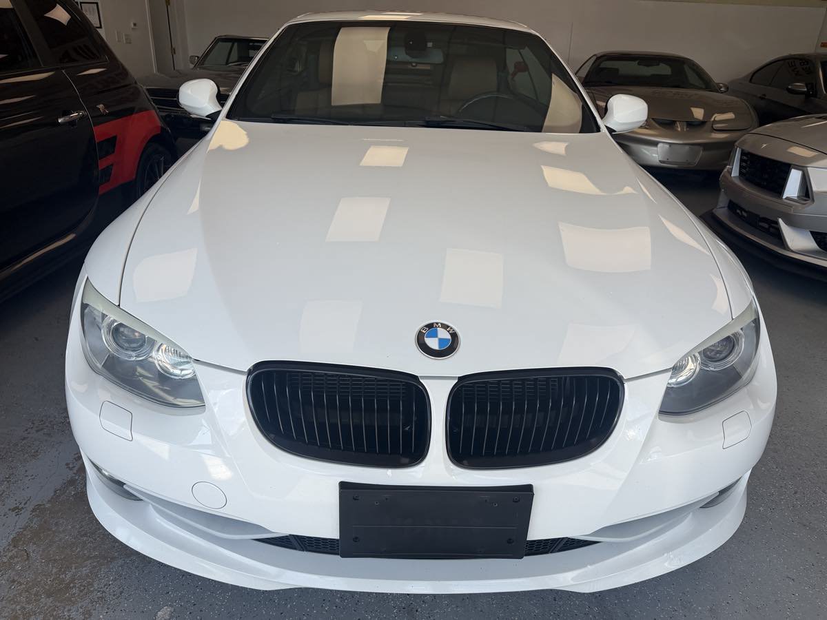 Used 2013 BMW 328i Convertible RWD image 2
