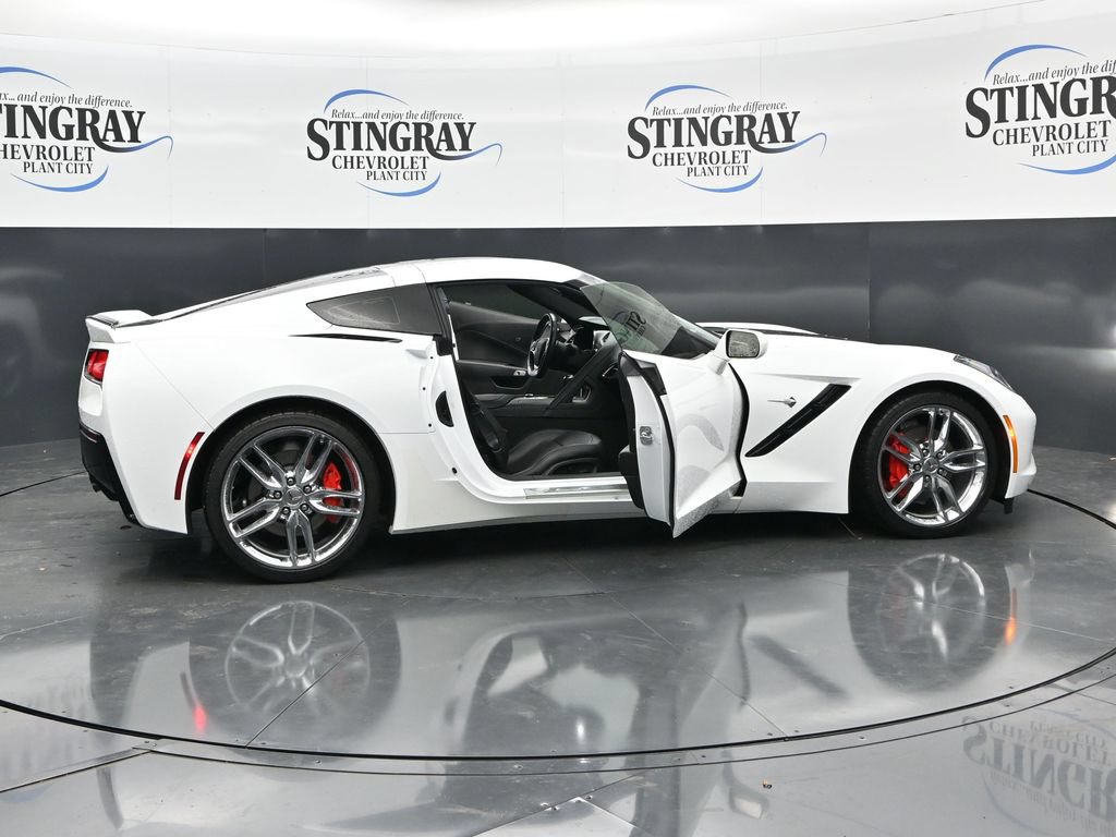 Used 2019 Chevrolet Corvette Stingray Coupe w/ 1LT RWD image 36