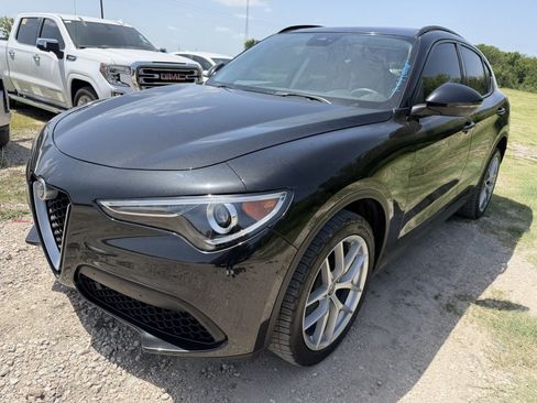 Used 2018 Alfa Romeo Stelvio Sport w/ Quick Order Package 22J Sport AWD/4WD image 1