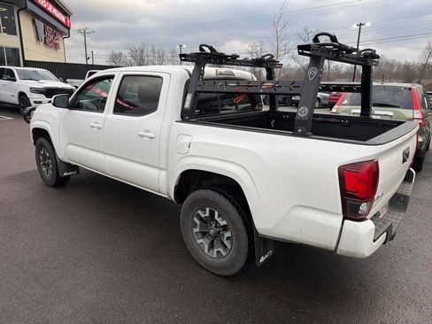 Used 2021 Toyota Tacoma SR image 8