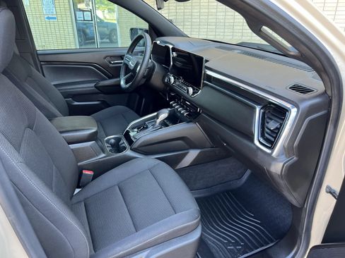 Used 2024 GMC Canyon Elevation w/ Convenience Package RWD image 26