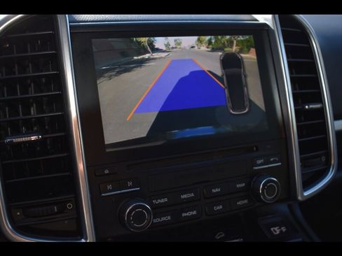 Used 2017 Porsche Cayenne S w/ Premium Package image 11