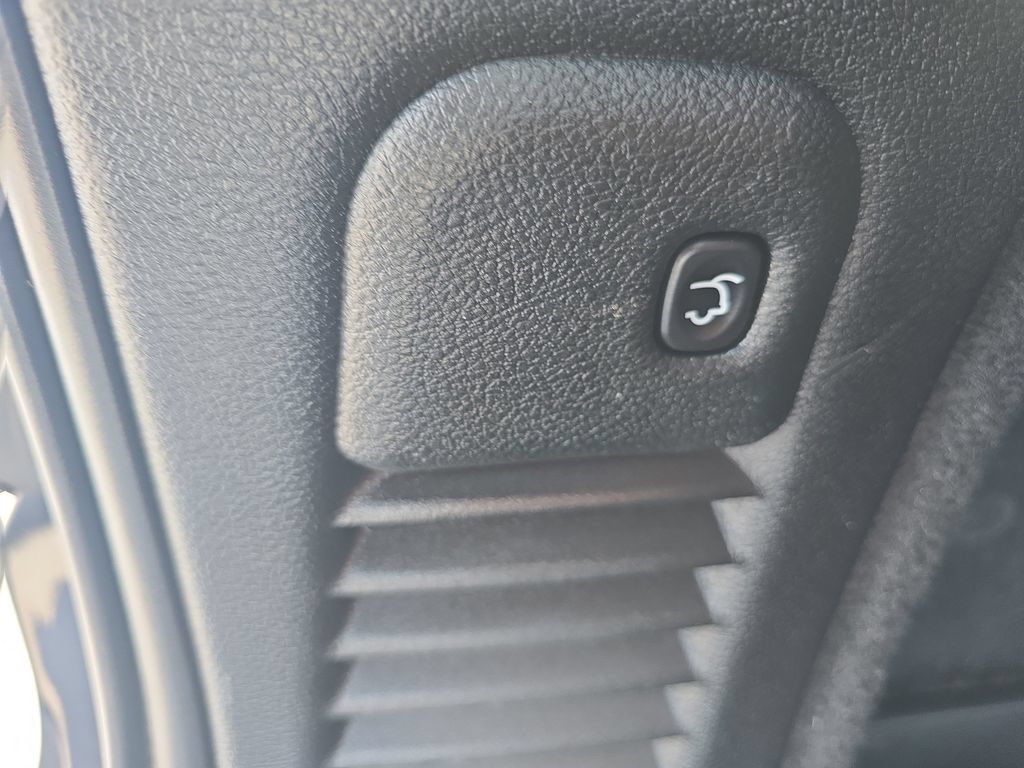 Used 2022 Dodge Durango GT AWD/4WD image 14
