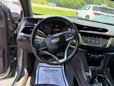 Used 2020 Cadillac XT6 Sport AWD/4WD image 14