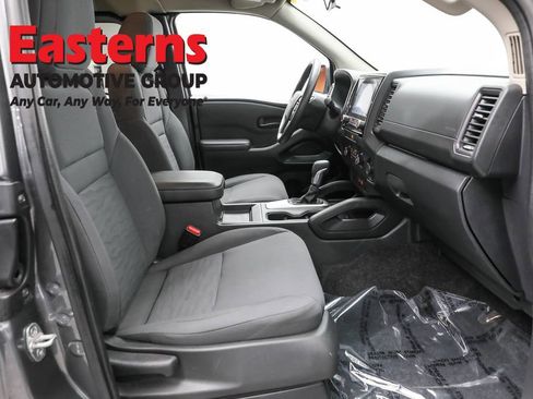 Used 2022 Nissan Frontier S RWD image 22