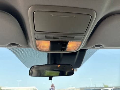 Used 2019 Honda Odyssey EX image 21
