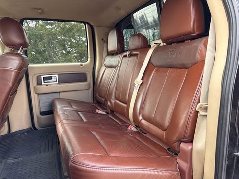 Used 2013 Ford F150 King Ranch w/ King Ranch Luxury Pkg image 9