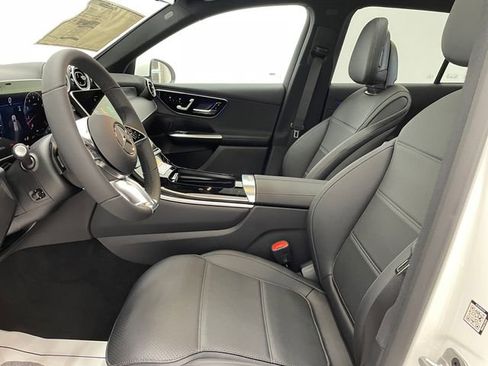 New 2026 Mercedes-Benz GLC 300 image 18