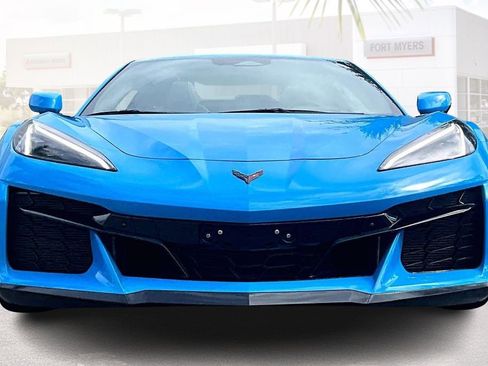 Used 2024 Chevrolet Corvette Z06 RWD image 20