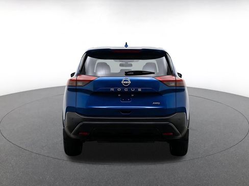 Used 2025 Nissan Rogue SV AWD/4WD image 7