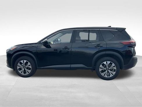 Used 2023 Nissan Rogue SV image 4