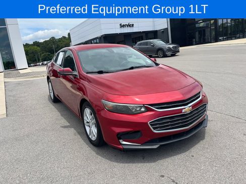 Used 2016 Chevrolet Malibu LT w/ Leather Package FWD image 3