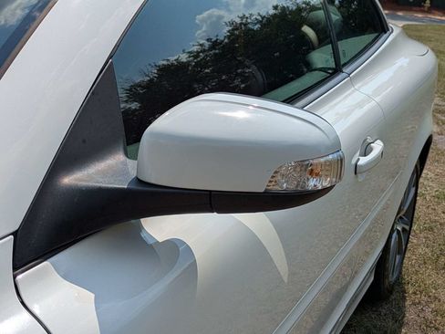 Used 2013 Volvo C70 T5 FWD image 10