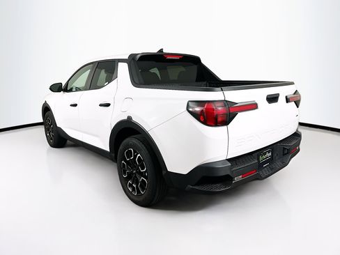 Used 2024 Hyundai Santa Cruz SEL AWD/4WD image 5