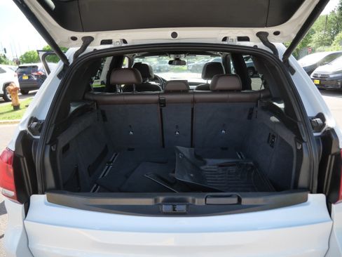 Used 2017 BMW X5 xDrive35i AWD/4WD image 18