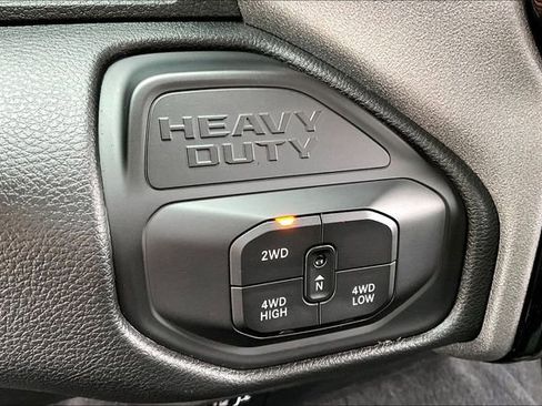 New 2026 RAM 2500 Tradesman AWD/4WD image 33