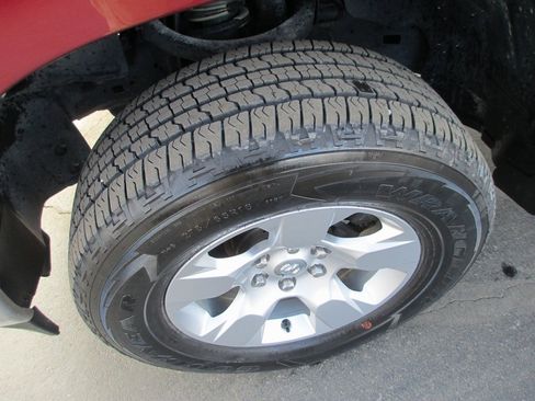 Used 2019 RAM 1500 Big Horn image 12