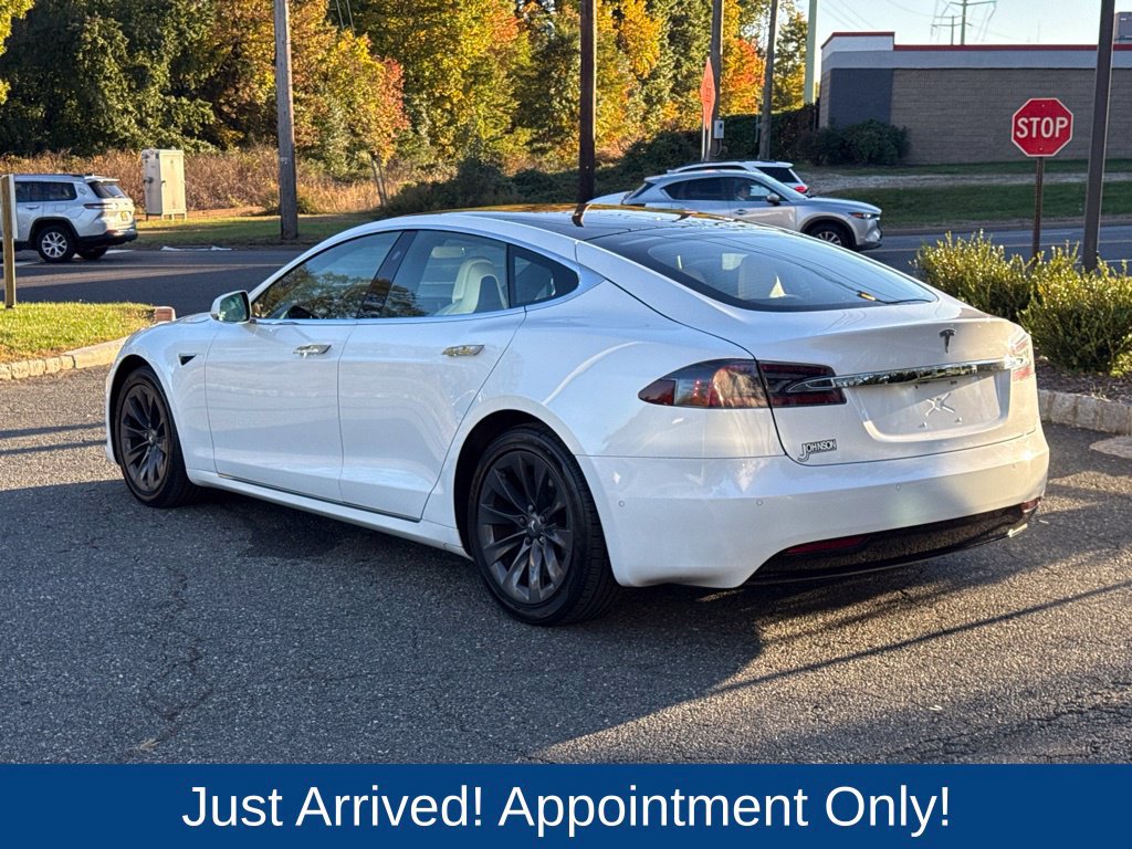 Used 2019 Tesla Model S Standard Range AWD/4WD image 5