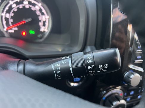 Used 2020 Toyota 4Runner Nightshade image 39