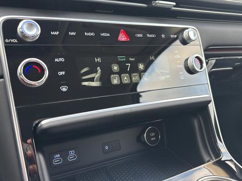 New 2026 Genesis GV80 2.5T image 23