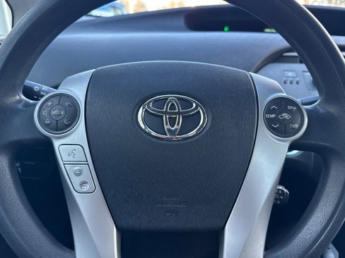 Used 2012 Toyota Prius Three image 35