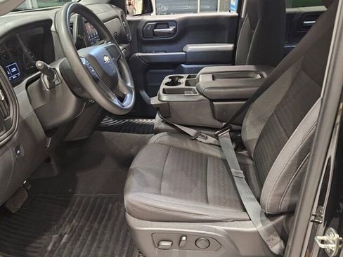 Used 2022 Chevrolet Silverado 1500 Custom image 7