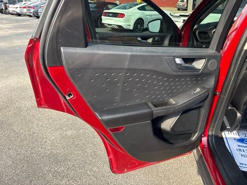 Used 2020 Ford Escape Titanium AWD/4WD image 26