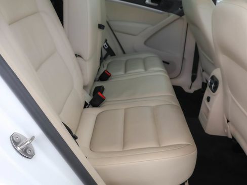 Used 2014 Volkswagen Tiguan R-Line AWD/4WD image 29