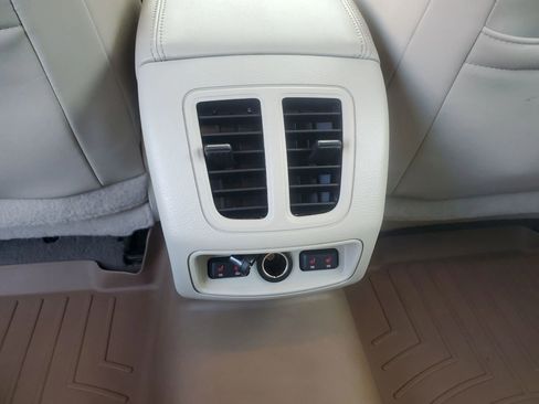 Used 2011 Ford Taurus Limited w/ 303A Rapid Spec Order Code image 29