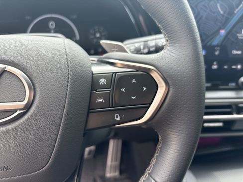 Certified 2025 Lexus RX 500h F Sport AWD/4WD image 20
