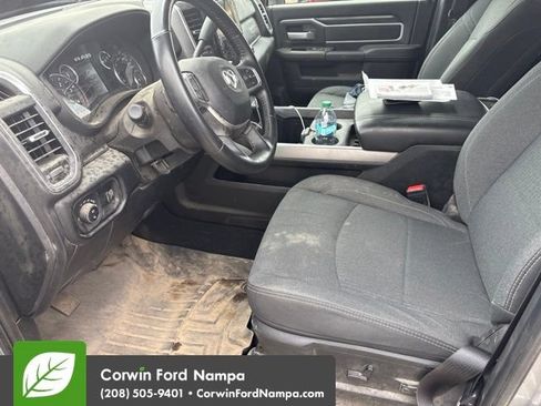 Used 2024 RAM 2500 Big Horn w/ Sport Appearance Package AWD/4WD image 9