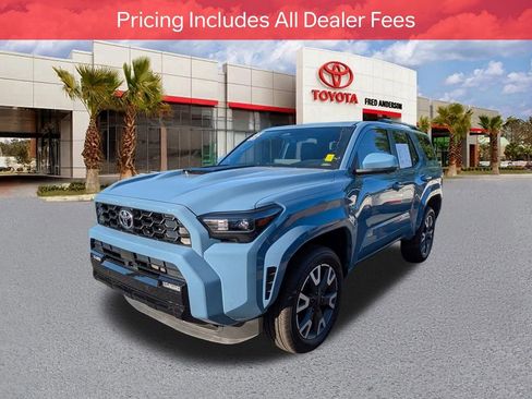 Certified 2025 Toyota 4Runner TRD Sport Premium AWD/4WD image 9