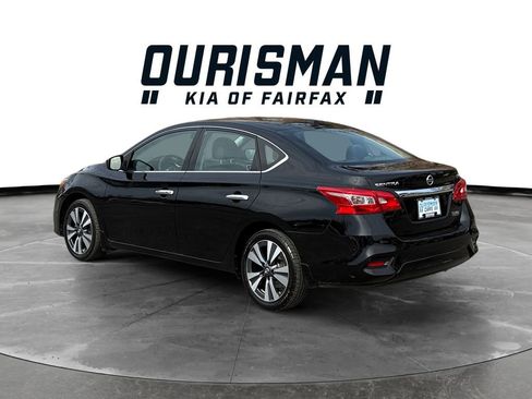 Used 2019 Nissan Sentra SV w/ Special Edition Package image 4