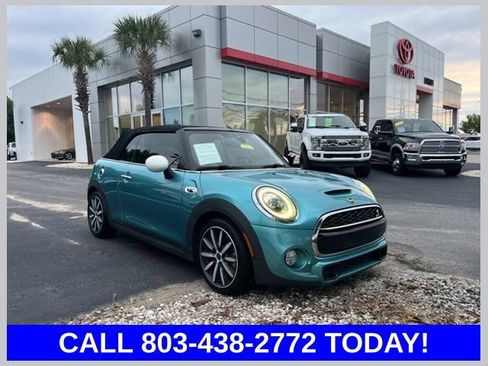 Used 2019 MINI Cooper S FWD image 1